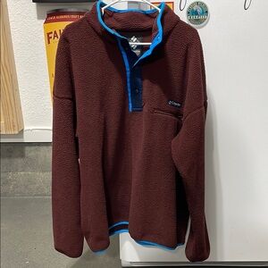 Columbia Men's Brown Fleece Sweater